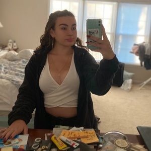 Meet your Posher, Maria